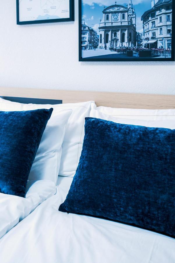 Yparc Hotel Ивердон ле Бен Екстериор снимка