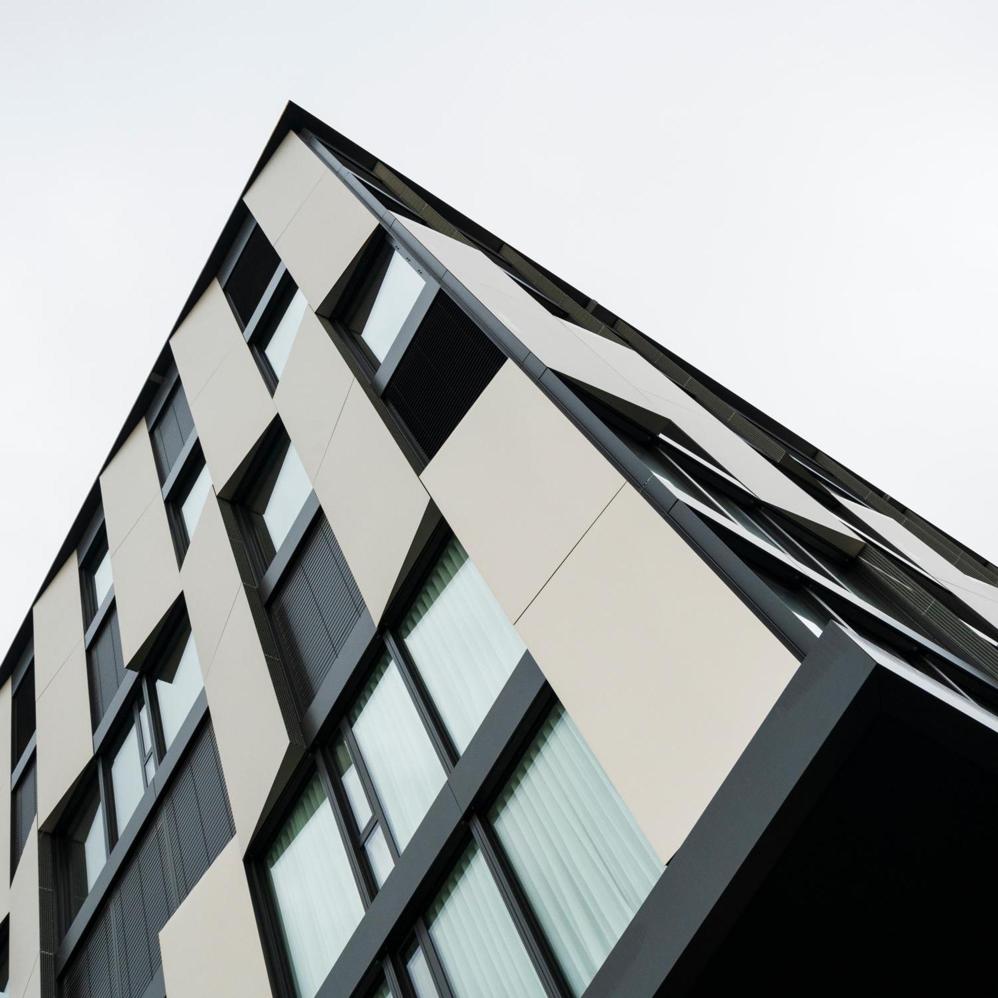 Yparc Hotel Ивердон ле Бен Екстериор снимка